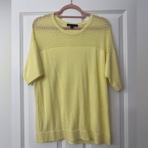Banana Republic Women’s Short Sleeve Sweater Size Large